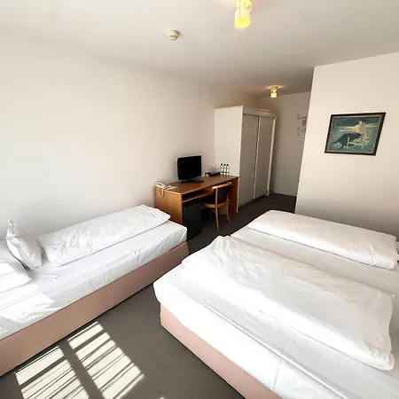Kirchers Park & Wellnesshotel Kaiserstuhl Garni 4*