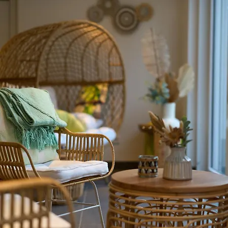 מלון Kirchers Park & Wellnesshotel Kaiserstuhl אנדינגן