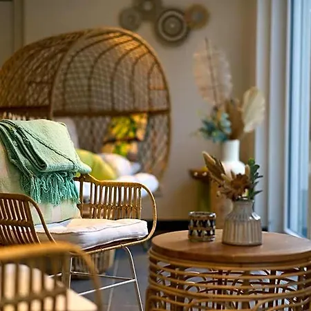 Kirchers Park & Wellnesshotel Kaiserstuhl فندق انديغن