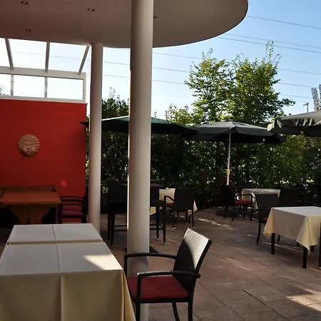 Kirchers Park & Wellnesshotel Kaiserstuhl Garni Hotel 4*