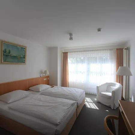 Hotel Kirchers Park & Wellnesshotel Kaiserstuhl Garni 4*