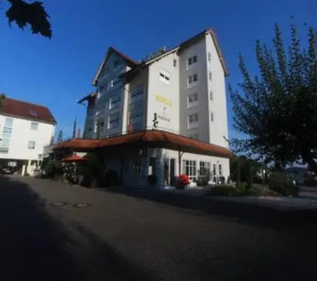 Kirchers Park & Wellnesshotel Kaiserstuhl Garni