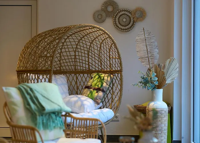 Kirchers Park & Wellnesshotel Kaiserstuhl 酒店 恩丁根